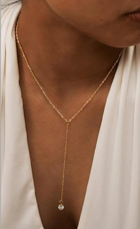 Collier Lariat en Acier Inoxydable Plaqué Or – Collier Long Fin Superposé pour Femmes et Filles, Pendentif Goutte en Y