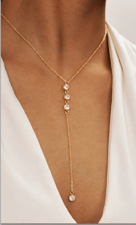 Collier Lariat en Acier Inoxydable Plaqué Or – Collier Long Fin Superposé pour Femmes et Filles, Pendentif Goutte en Y