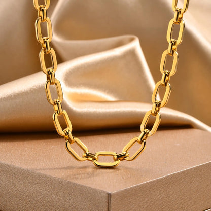 Collier Ras-du-Cou Femme à Maillons Épais – Chaine Ovale Plaquée Or en Acier Inoxydable – Bijou Minimaliste