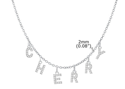 Collier personnalisé avec nom et initiale pour femme ou maman – Pendentif lettre pavée, chaîne à maillons en acier inoxydable réglable
